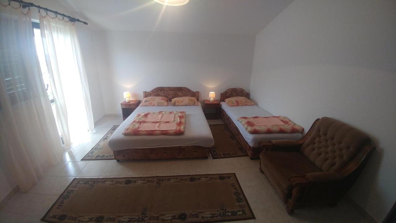 Apartmani Vitic Bar Buitenkant foto