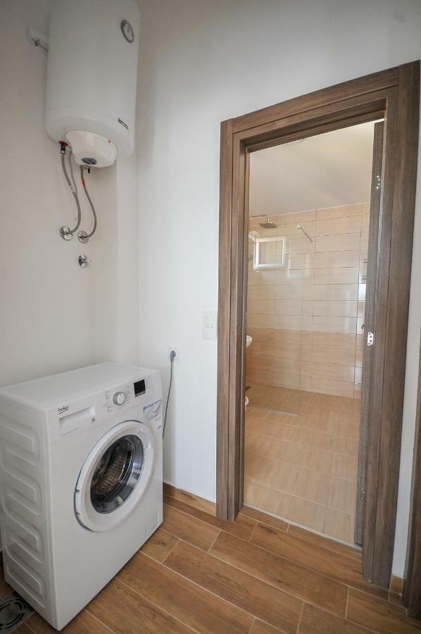 Apartmani Vitic Bar Buitenkant foto