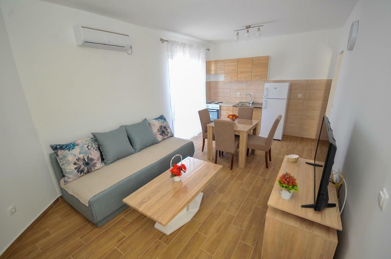 Apartmani Vitic Bar Buitenkant foto